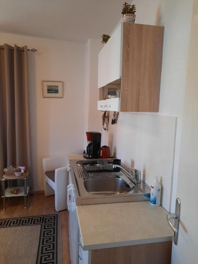 Studio Apartment Katalpa Zadar Buitenkant foto